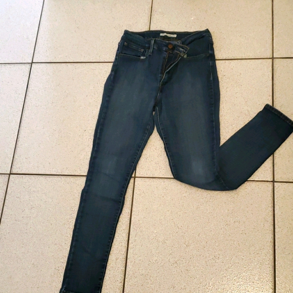 Levi's 721 high rise skinny jeans